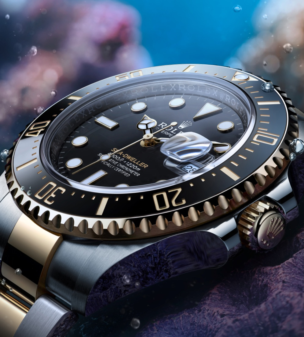 Rolex Sea-Dweller, Oystersteel and yellow gold underwater image